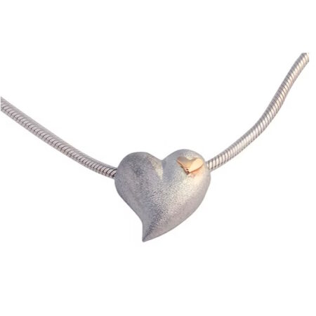 Halskæde med 14 kt guldhjerte